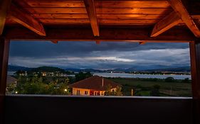 O Fotis Studios & Apartments